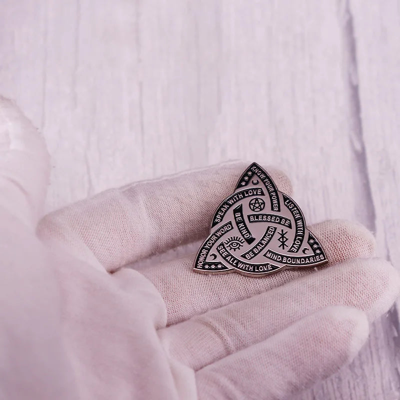 Good Witch Blessed Be Witch Pegatina Pin Pagan badge
